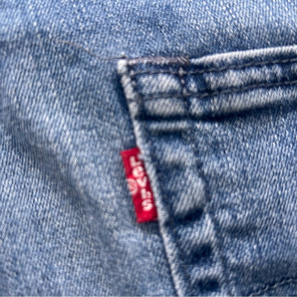 Levi's 513™ Slim Straight jeans. - Picture 5 of 15